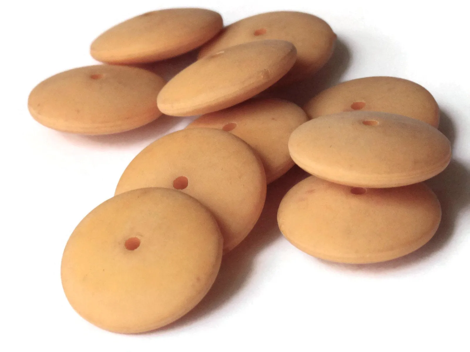 20 17mm x 6mm Beige Vintage Plastic Saucer Beads Flat Round Beads Loose Matte Plastic Beads