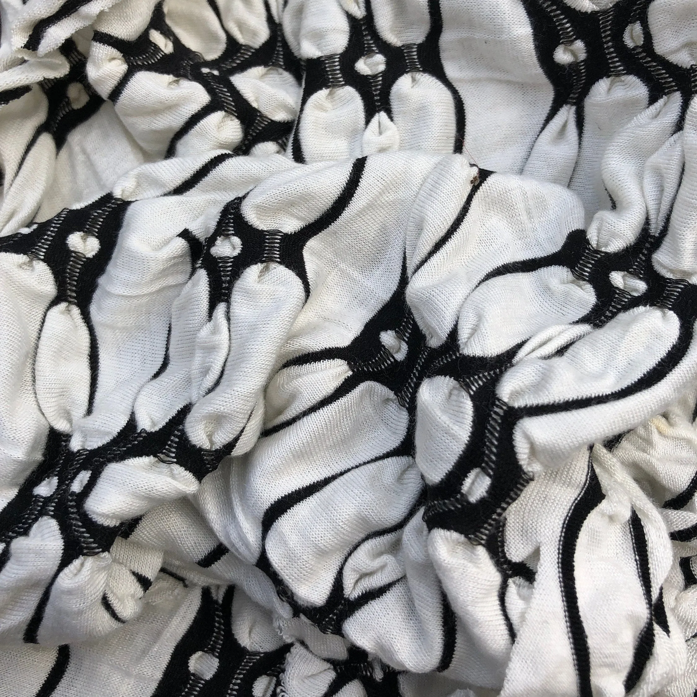 58" Rayon Spandex Lycra Stretch Ikat White & Black Floral Flower Jacquard Knit Fabric By the Yard