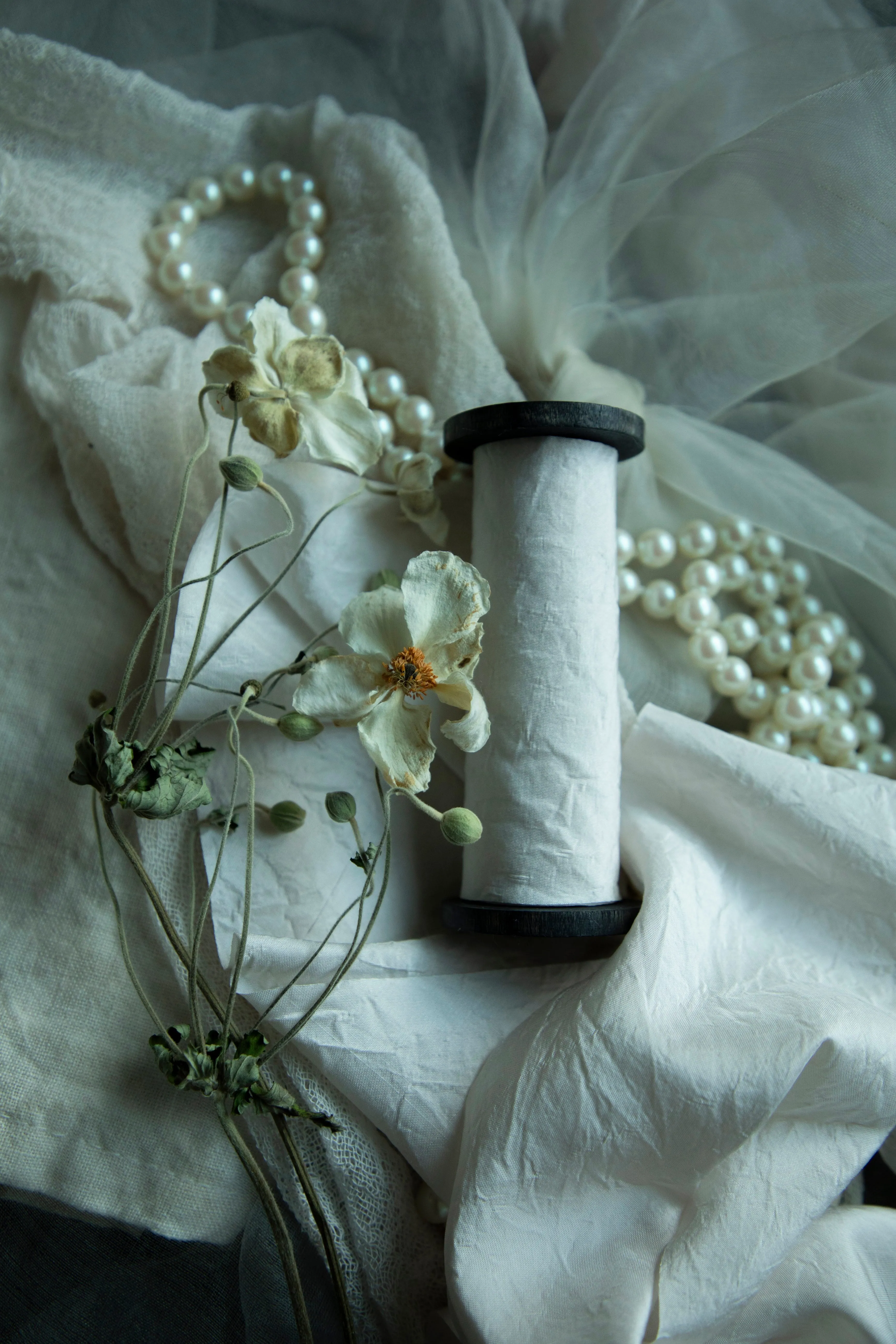 Antique White Crinkle Taffeta Silk Ribbon