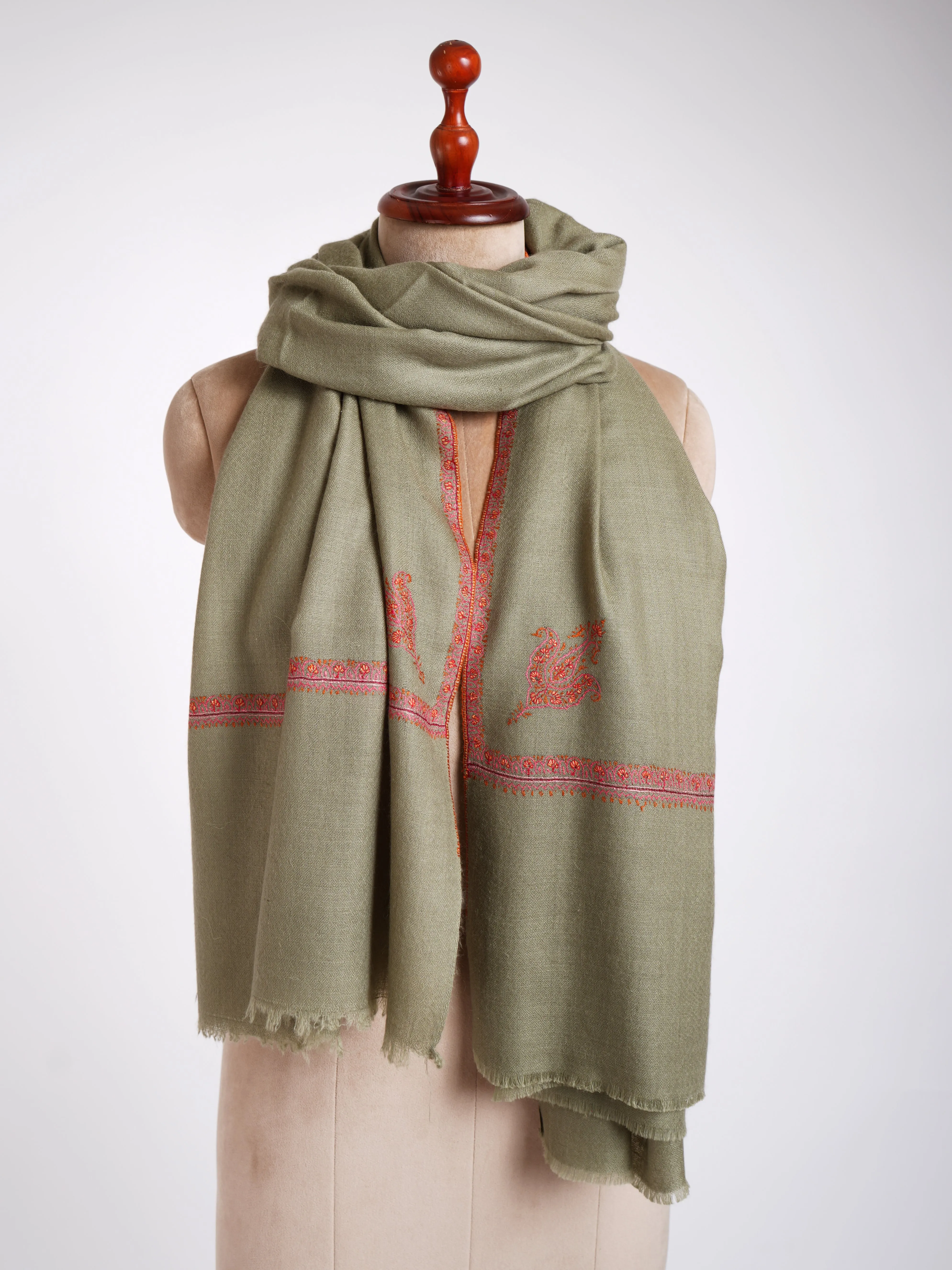 Baildar Corner Motif Hand Sozni Pashmina Shawl Fern
