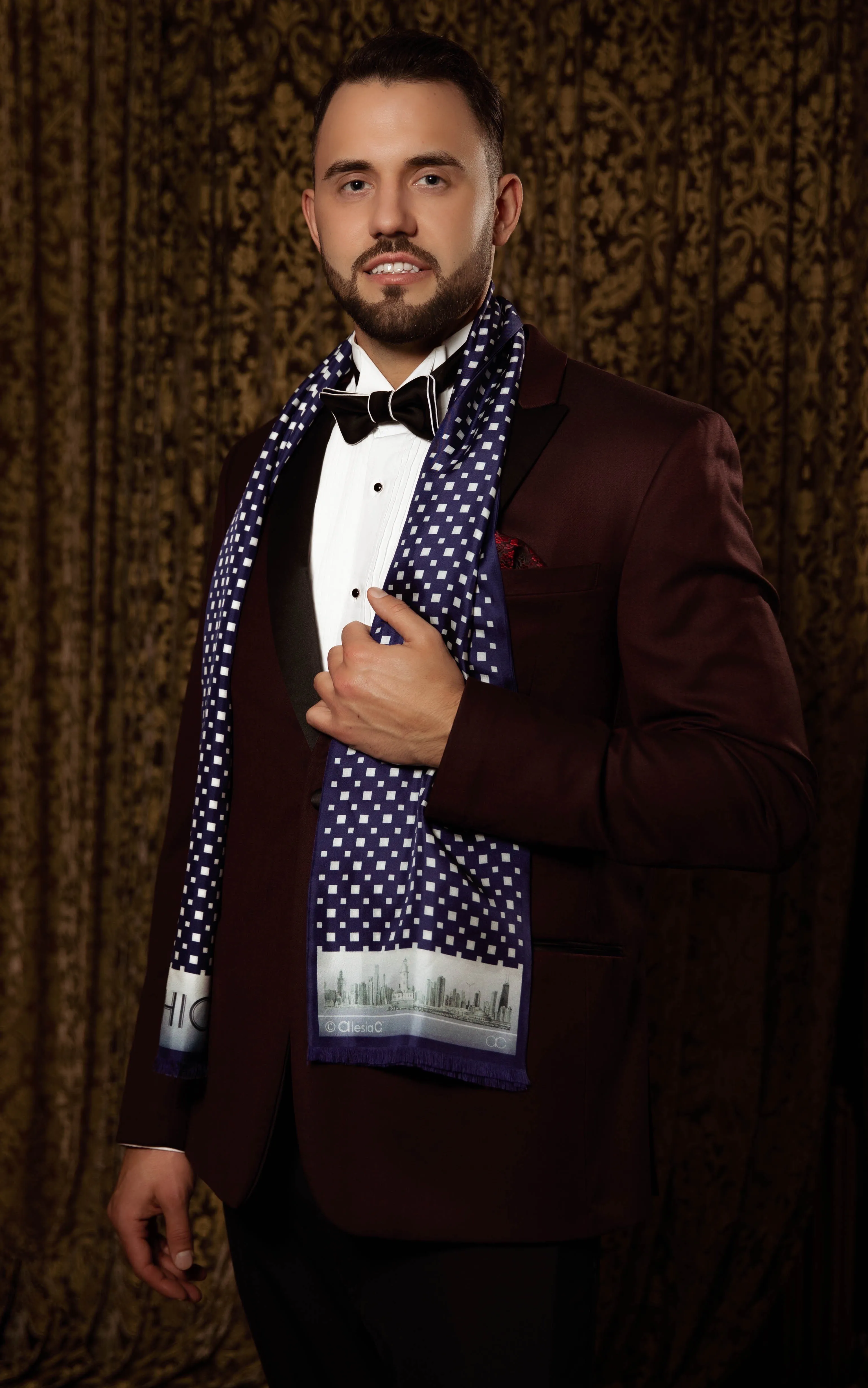 GATSBY 100% Silk Exclusive Bow Tie in Black White