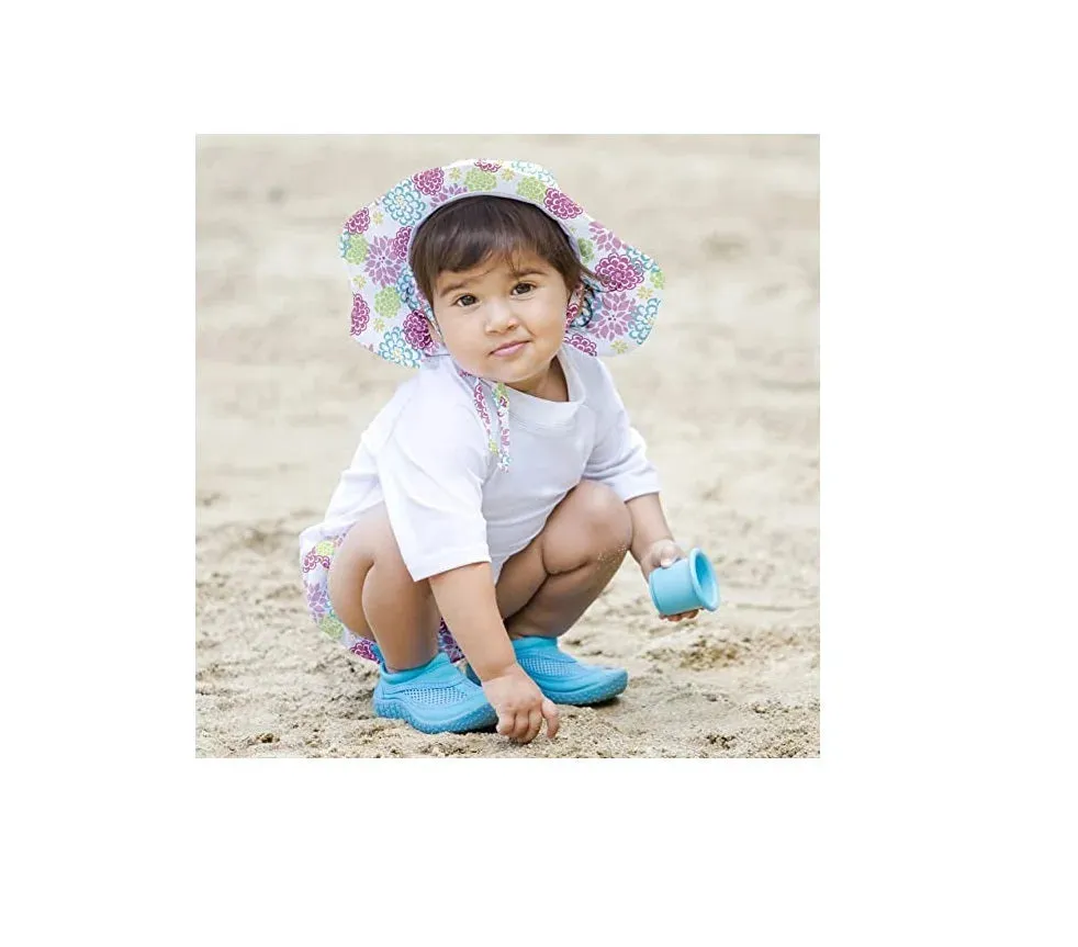 Green Sprouts Ruffle Snap Reusable Absorbent Swimsuit Diaper (White Zinnia)