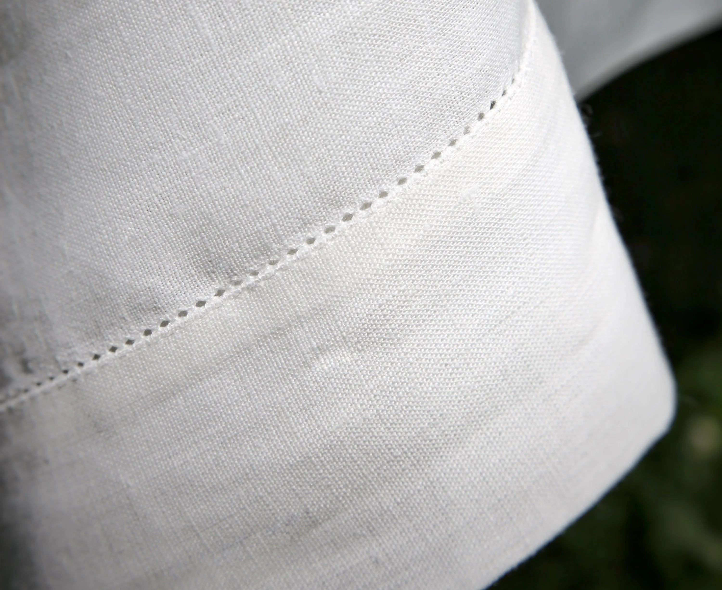 Summerill & Bishop Beautiful White Hemstitch Linen Tablecloth
