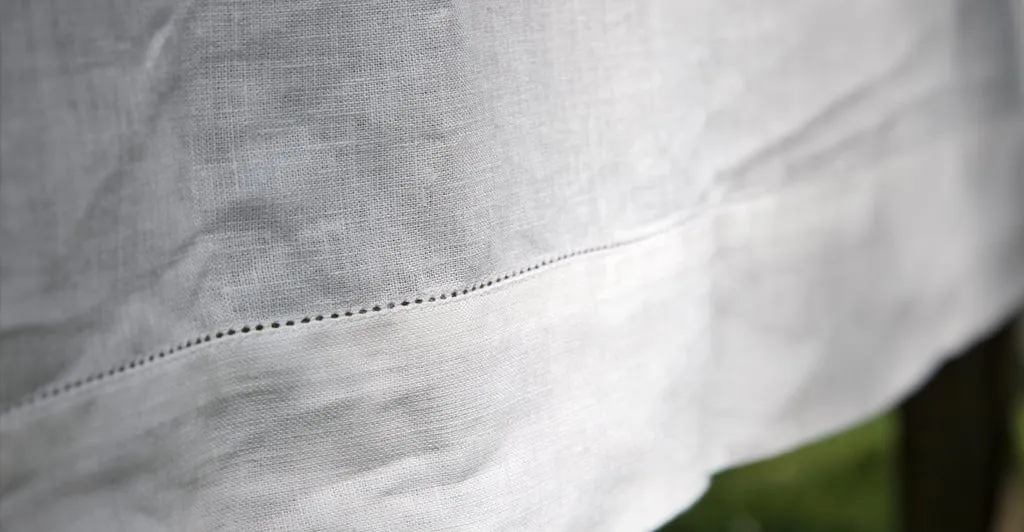 Summerill & Bishop Beautiful White Hemstitch Linen Tablecloth